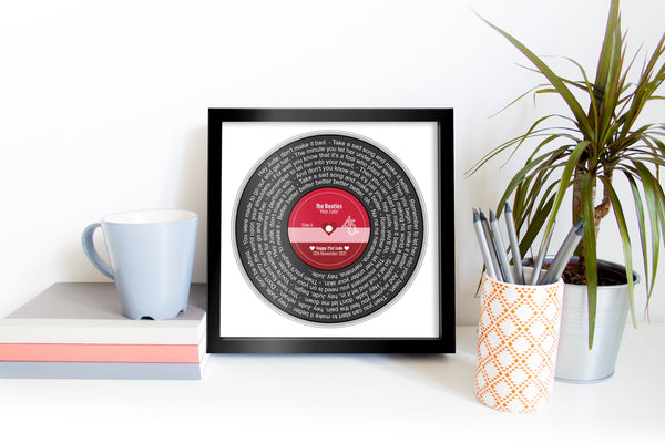 Romantic gift - Framed Song lyrics with your choice of special song - Vinyl record design - Personalised Gift - Anniversary | Wedding Gift